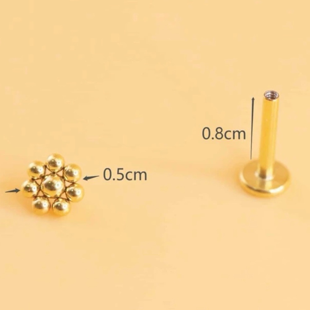 NEW! Gold plated surgical steel ball Flower Stud Earring or body piercing